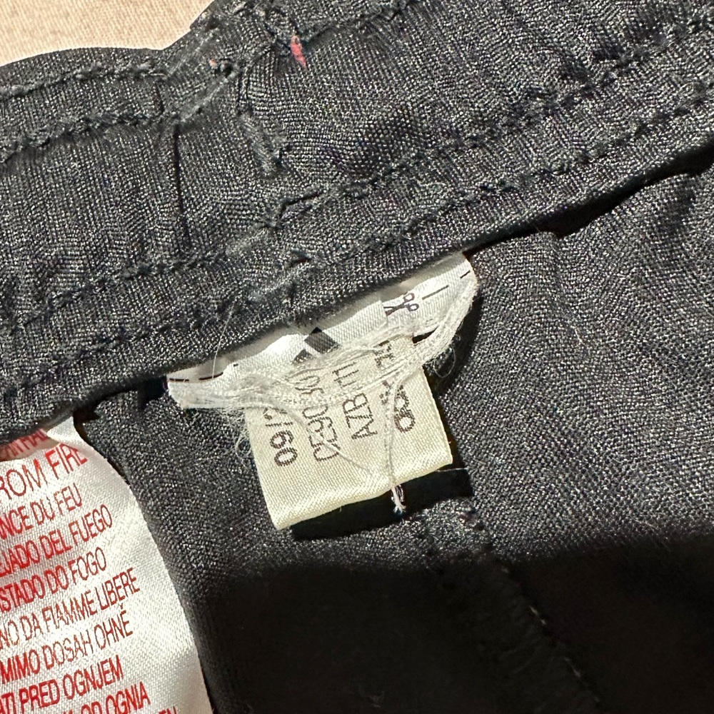 ADIDAS Genuine Boys Size 5-6 Shorts In Great Preloved Condition! - Picture 6 of 7
